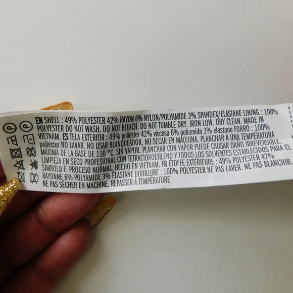 Brown/ Tan Short Plaid Skirt (Small) - Picture 8 of 8